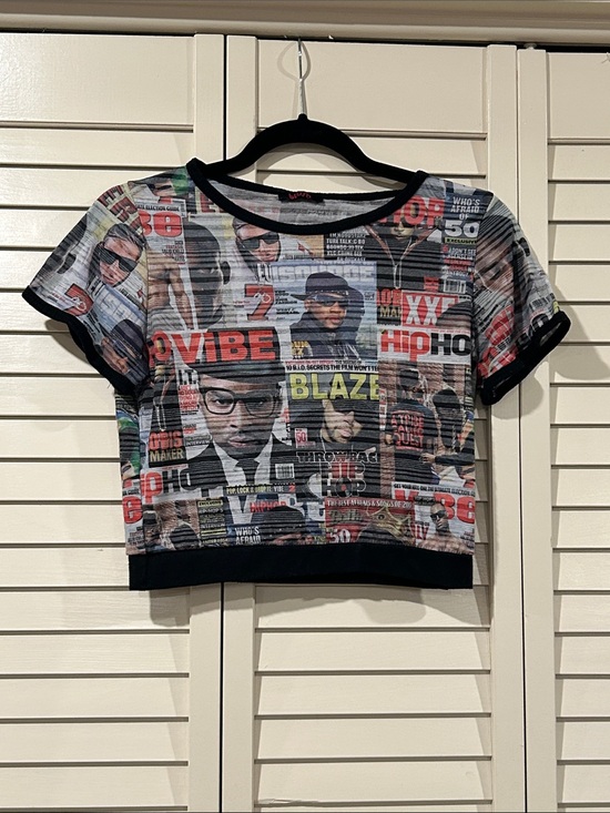 Blush Tops - Blush Magazine Collage Crop Top Streetwear - Size M